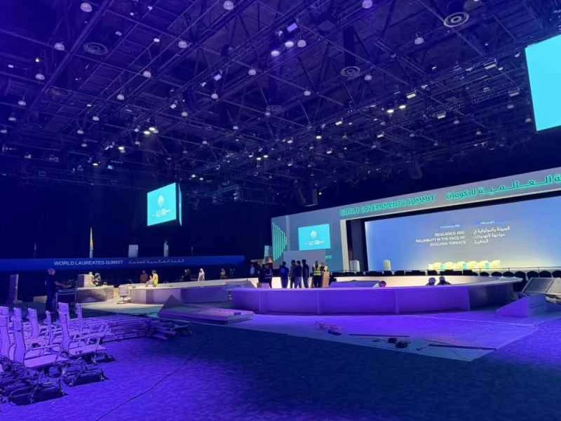 ドバイでは、テクノロジーが世界統治の未来を書き換えるかもしれない。